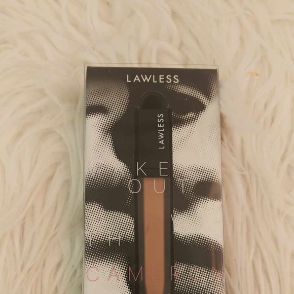 💋FIRM! NWT LAWLESS SOFT MATTE LIQUID LIPSTICK CAMERON - Picture 2 of 10